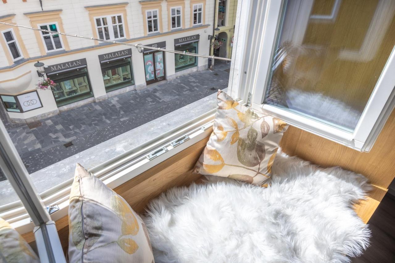 Old Quarter Residence リュブリャナ エクステリア 写真